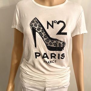 Lightweight women’s Paris T-shirt NWT